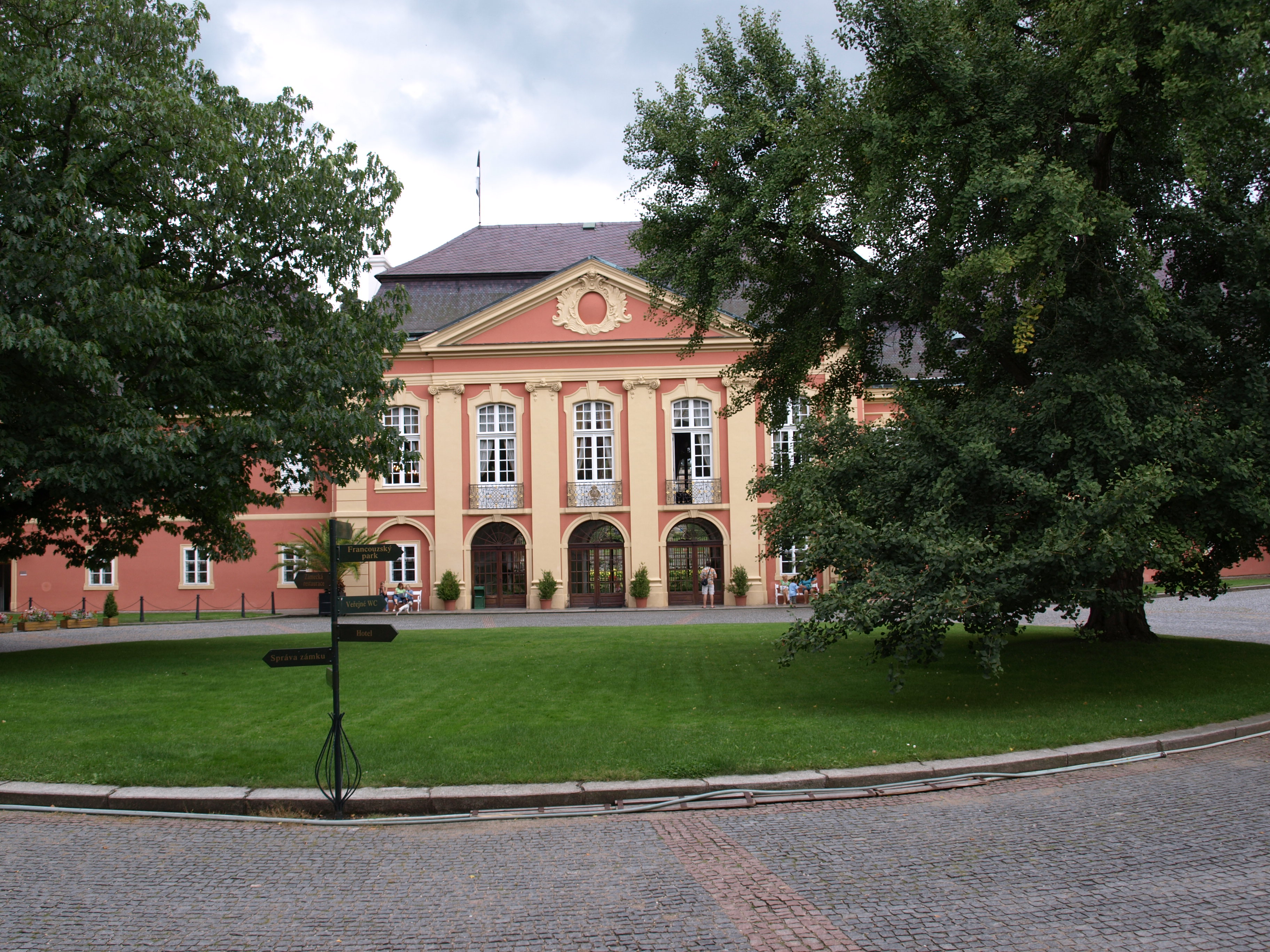 Dobříš 2